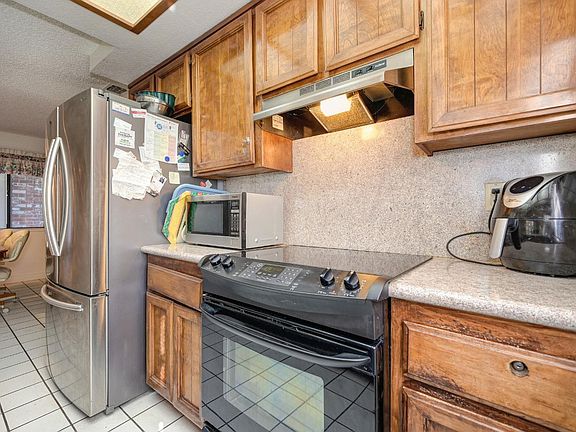 1526 Crestmont Oak Drive Roseville, California, 95661 United States