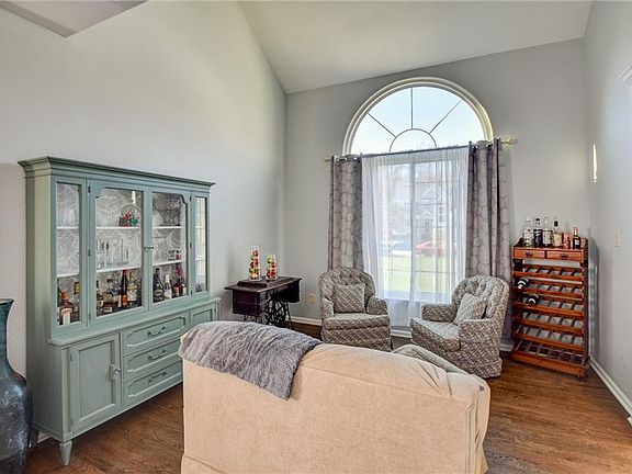 2584 Kentucky Derby Dr, Virginia Beach, VA 23456