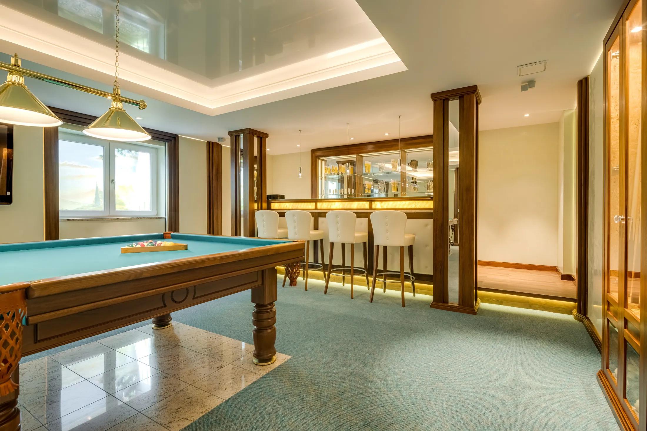 Maximilianstrasse 2 13, 80539, Munich Bayern Germany