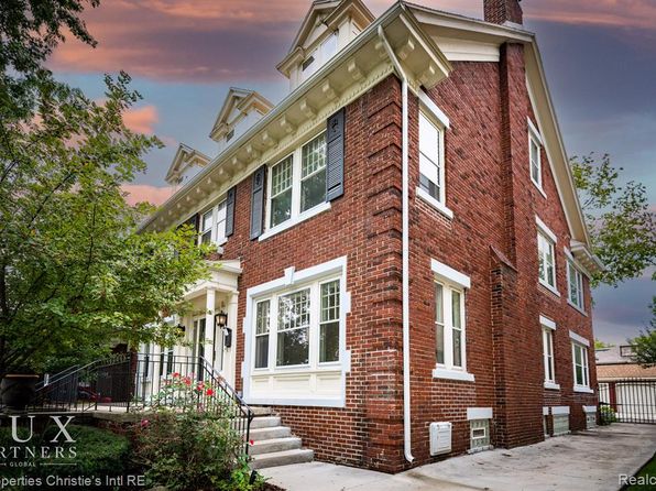 736 Chicago Blvd, Detroit, MI 48202