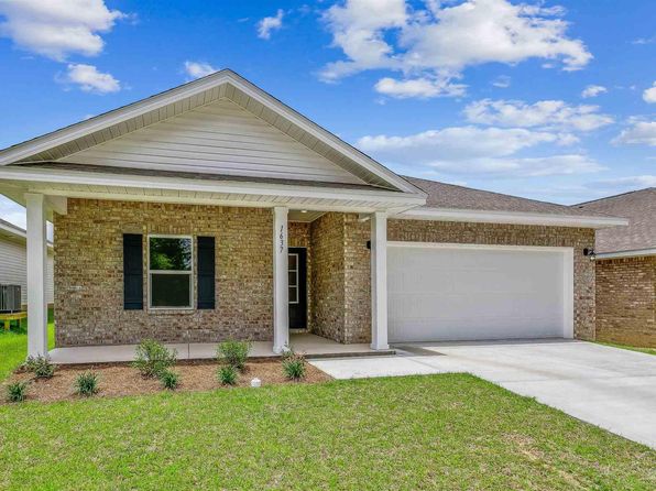 1665 Quartz Ave, Cantonment, FL 32533
